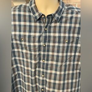 LL Bean Traditional Fit Size XL Mens Button Down Shirt‎ Short Sleeve Plaid Blue